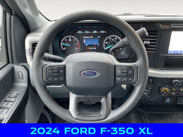 2024 Ford F-350 photo 12