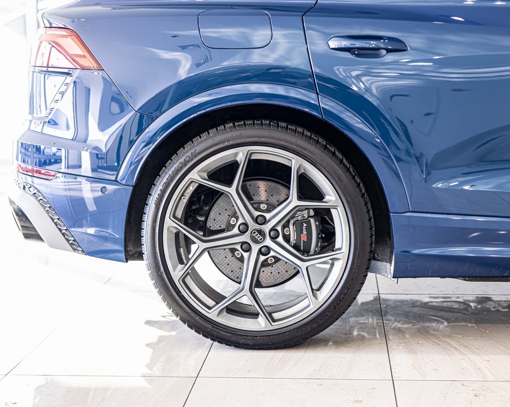 2025 AUDI RS Q8 - Image 11