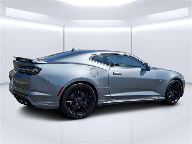 2019 Chevrolet Camaro SS photo 3
