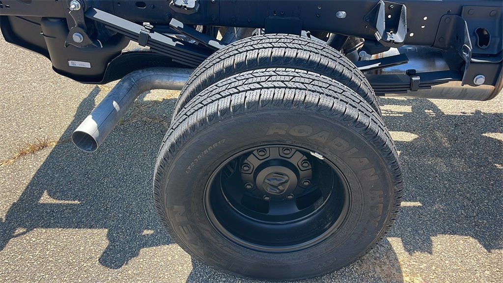 2025 Ram 3500 Tradesman photo 9