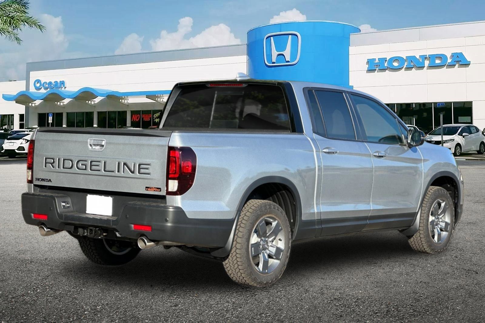 2025 Honda Ridgeline TrailSport photo 4