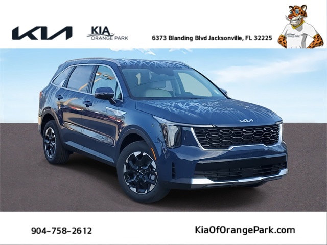 2025 Kia Sorento S photo 2