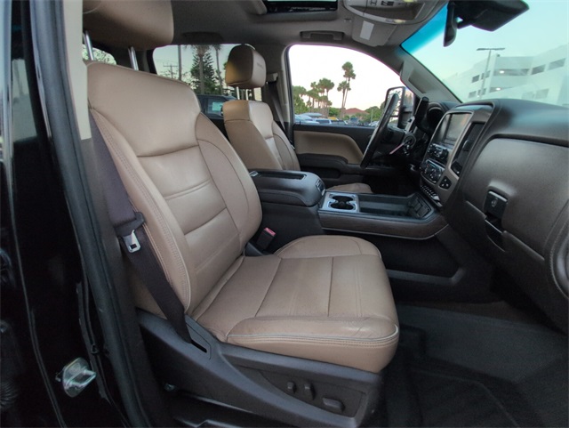 2017 Gmc Sierra Denali photo 16