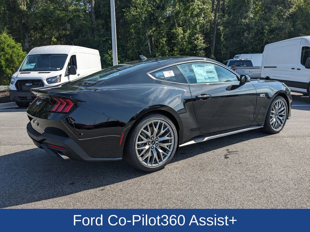 2025 Ford Mustang GT Premium photo 4