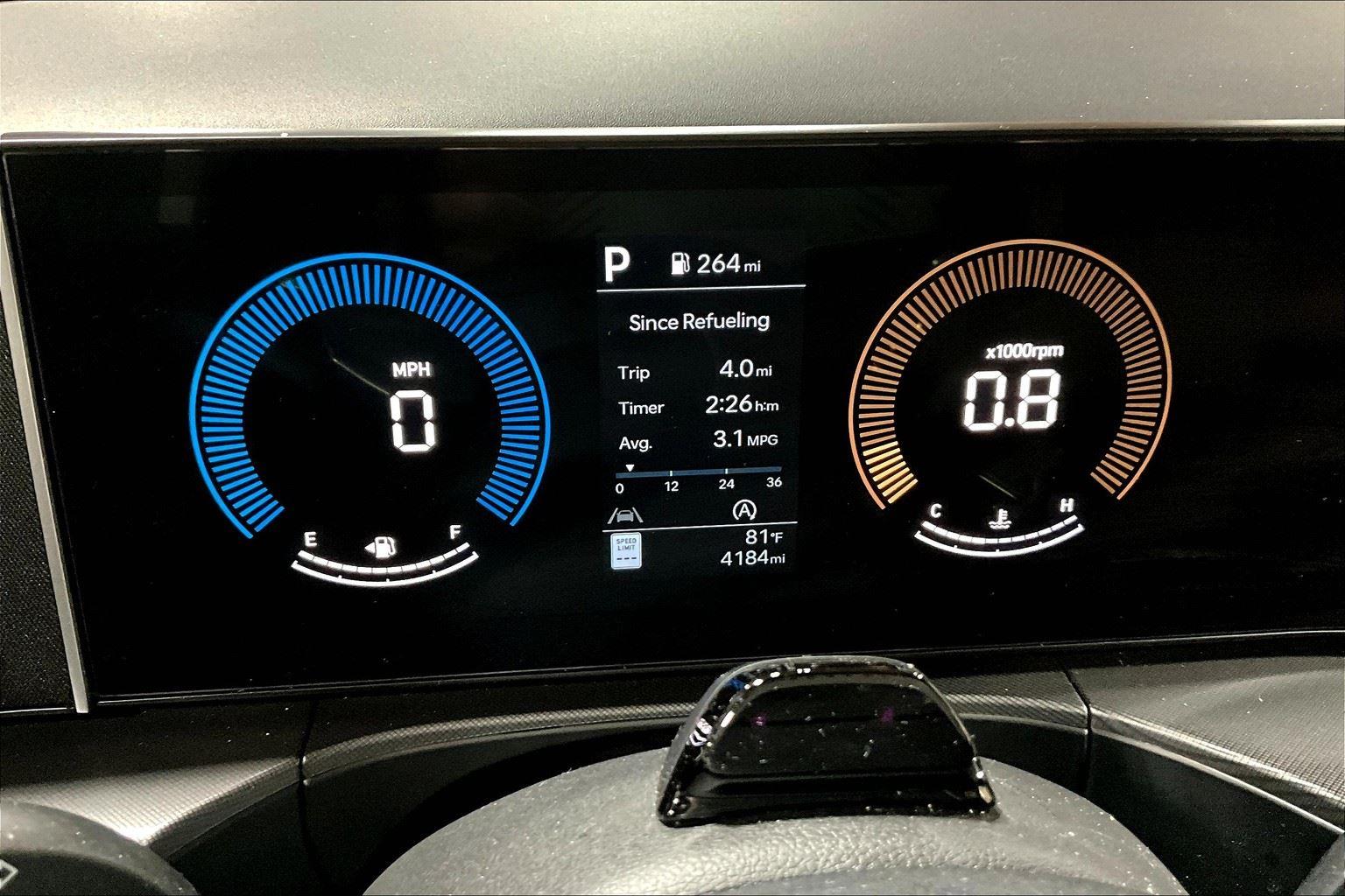 2025 Hyundai Santa Fe SEL photo 19