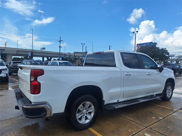 2024 Chevrolet Silverado 1500 LT photo 5