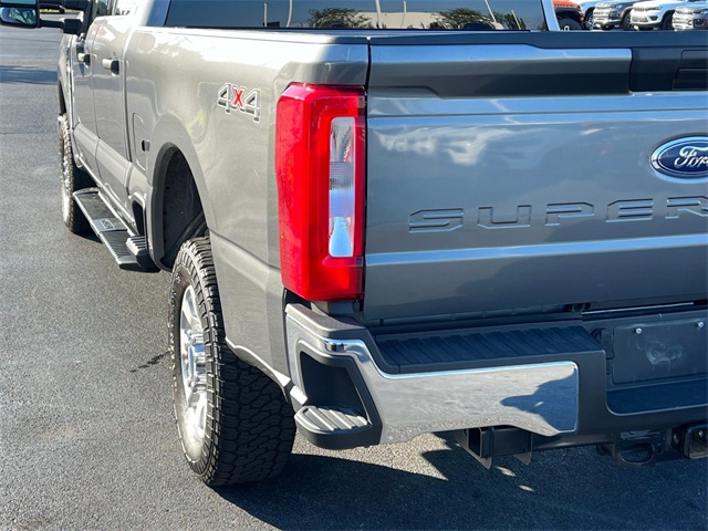2024 Ford F-250 photo 4