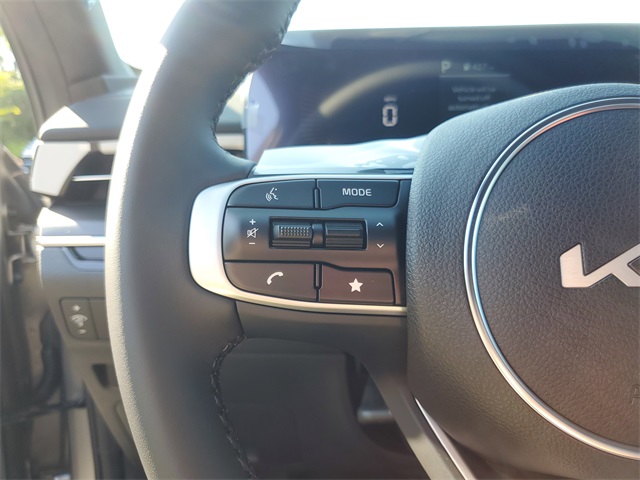 2026 Kia K5 GT-Line photo 14