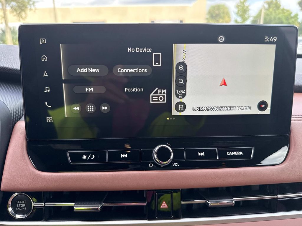 2025 Mitsubishi Outlander SEL photo 25