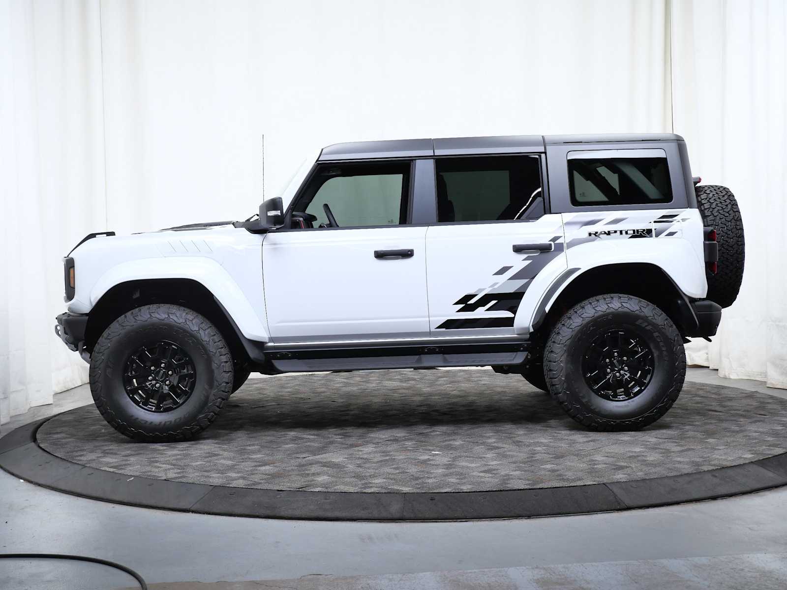 Used 2024 Ford Bronco 4-Door Raptor with VIN 1FMEE0RR1RLA37641 for sale in Minneapolis, Minnesota