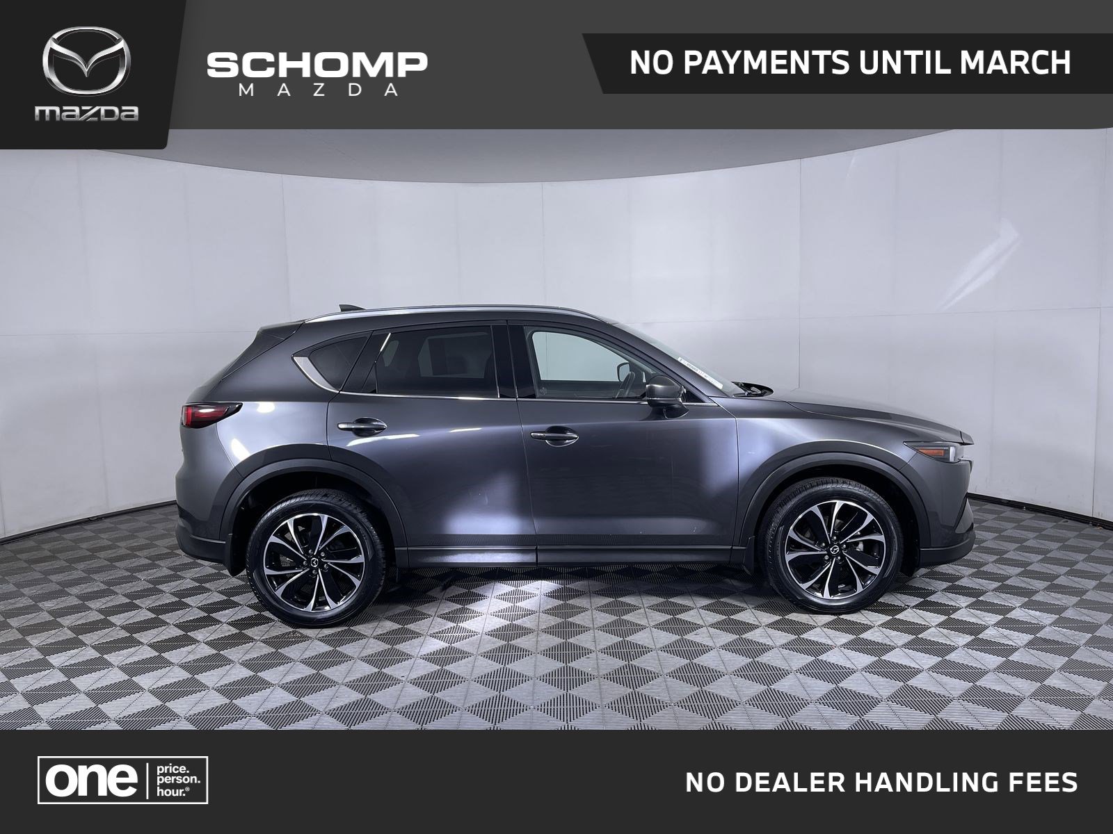 2023 Mazda CX-5 S Premium package's photo