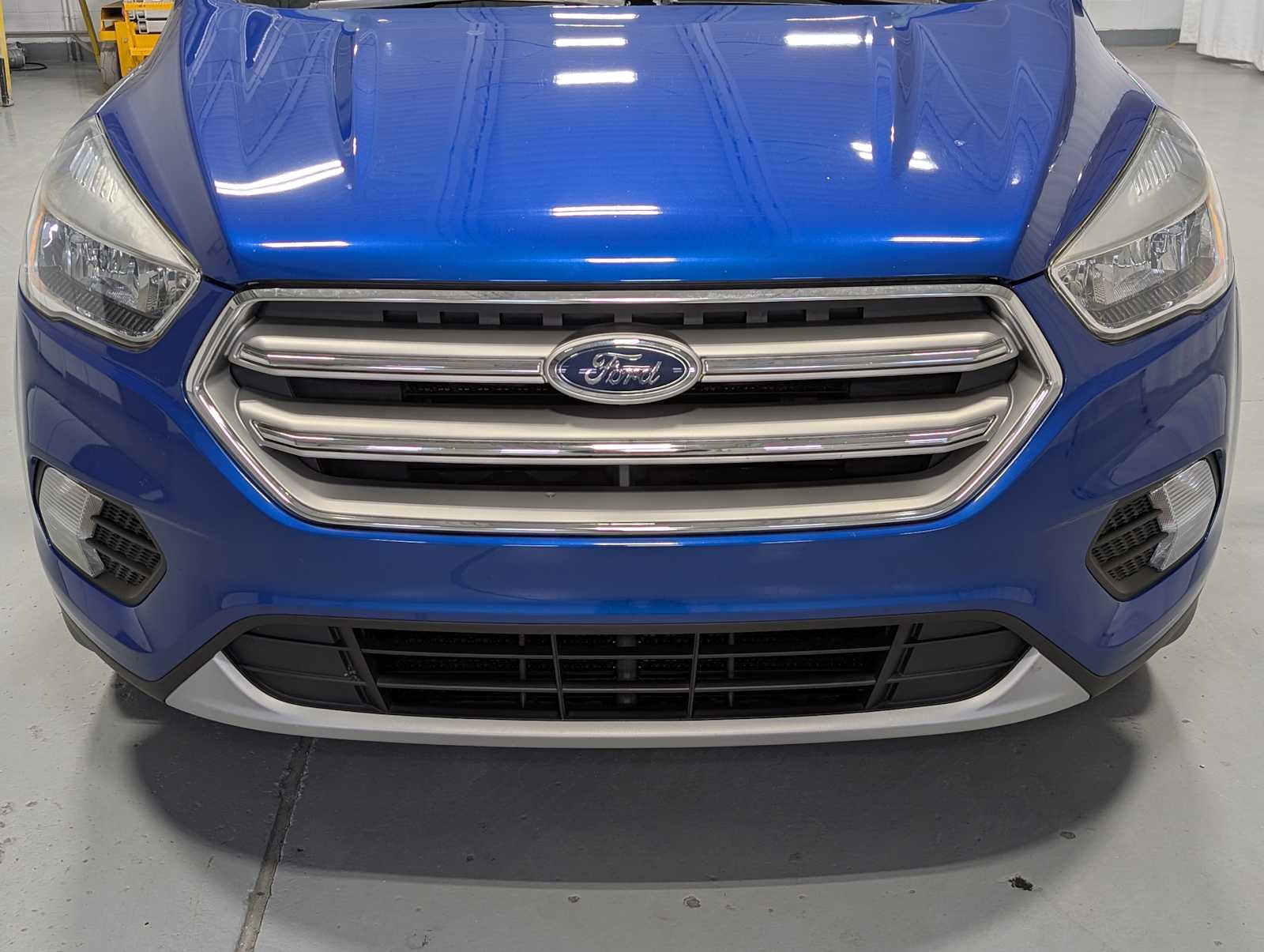 Used 2017 Ford Escape SE with VIN 1FMCU9GD3HUA59249 for sale in Greensburg, PA