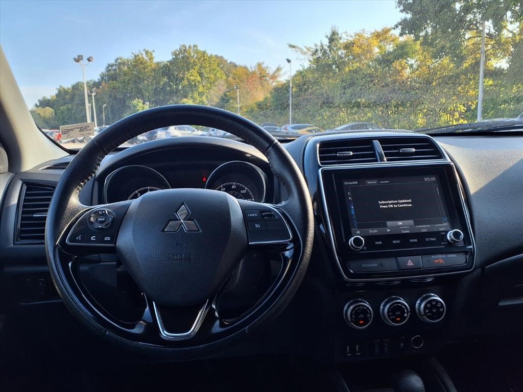 2024 Mitsubishi Outlander Sport SE photo 9