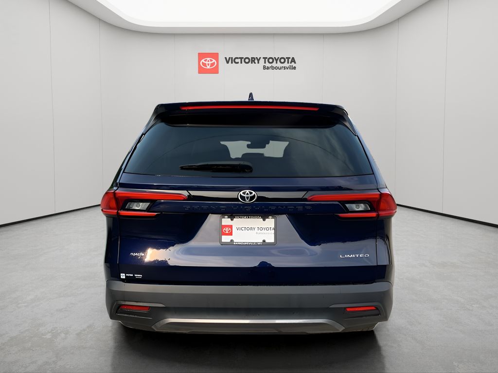 2024 Toyota Grand Highlander Limited photo 4