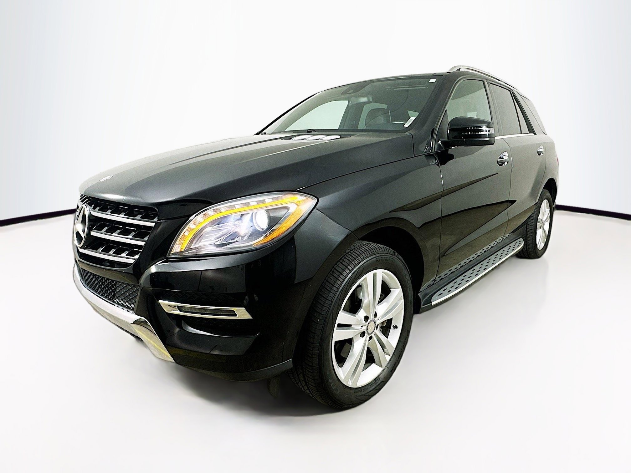2014 Mercedes Benz ML 350 4MATIC photo 3