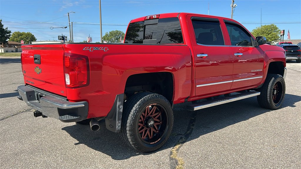 2016 Chevrolet Silverado 1500 LTZ photo 3