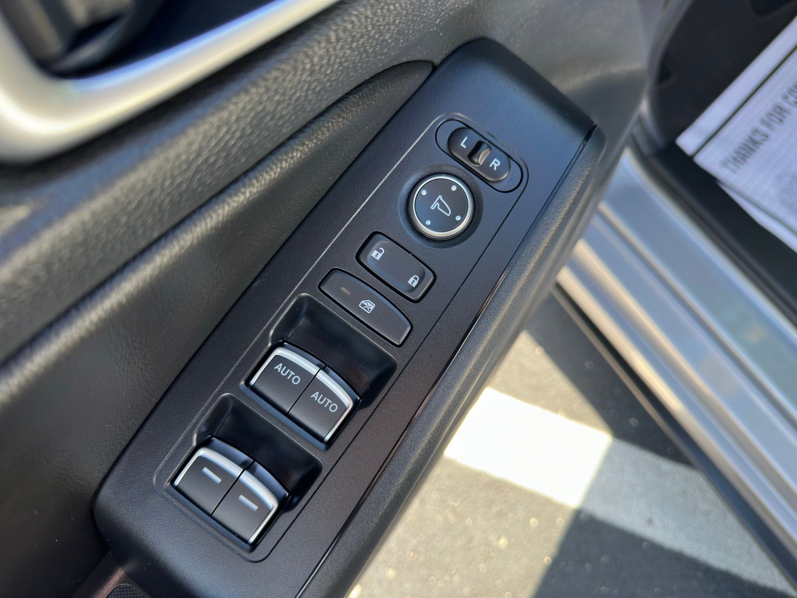 2024 Honda Civic EX-L photo 12