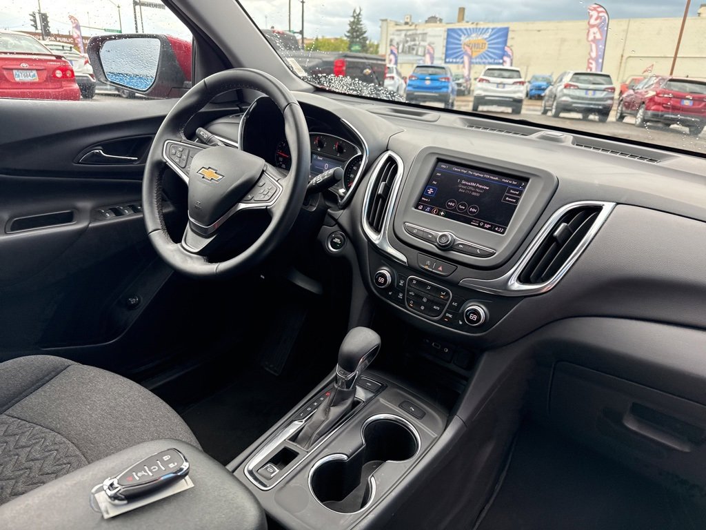 2024 Chevrolet Equinox LT photo 36