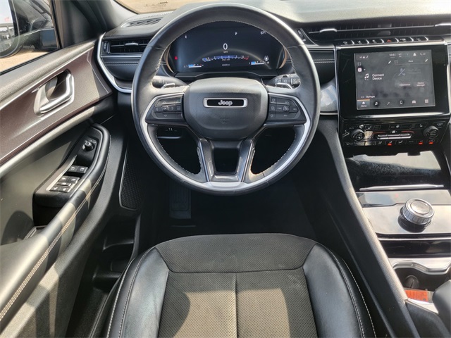 2022 Jeep Grand Cherokee Altitude photo 26