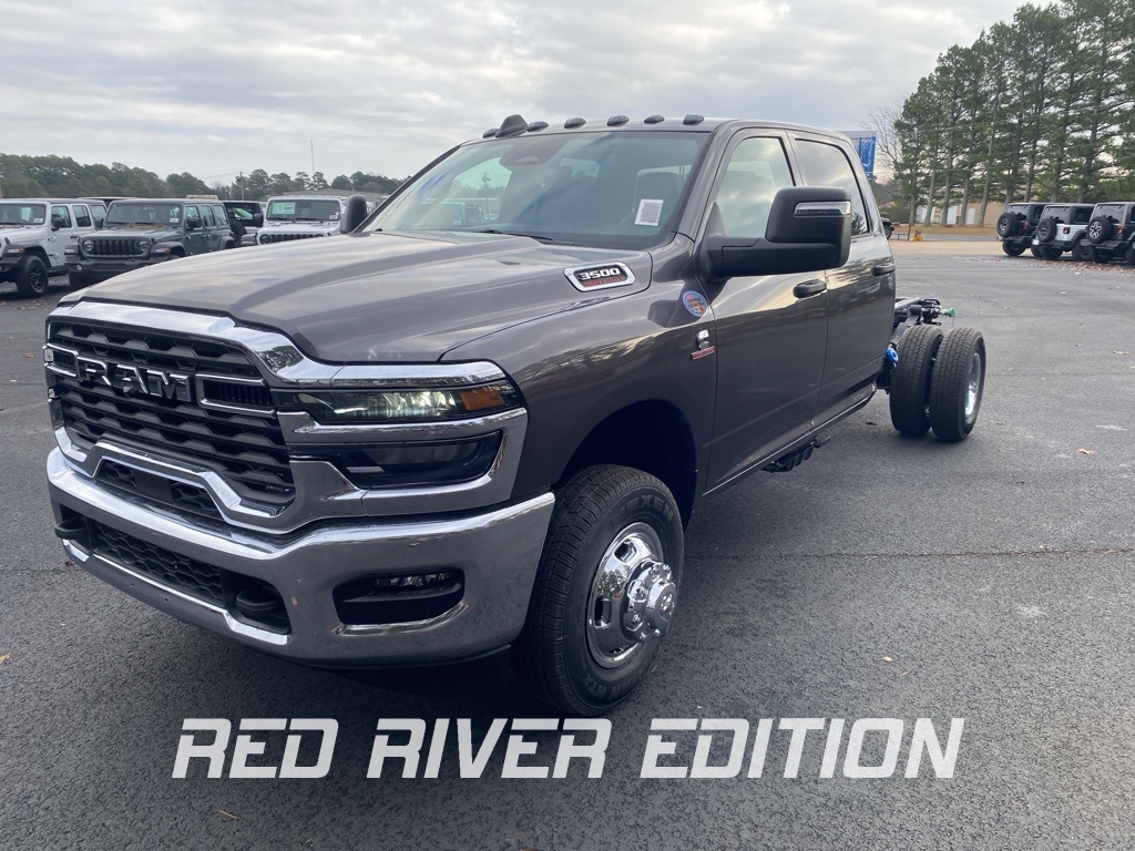 2026 RAM Ram 3500 Chassis Cab Tradesman's photo