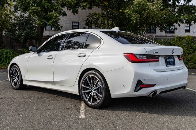 2021 Bmw 330i xDrive photo 2