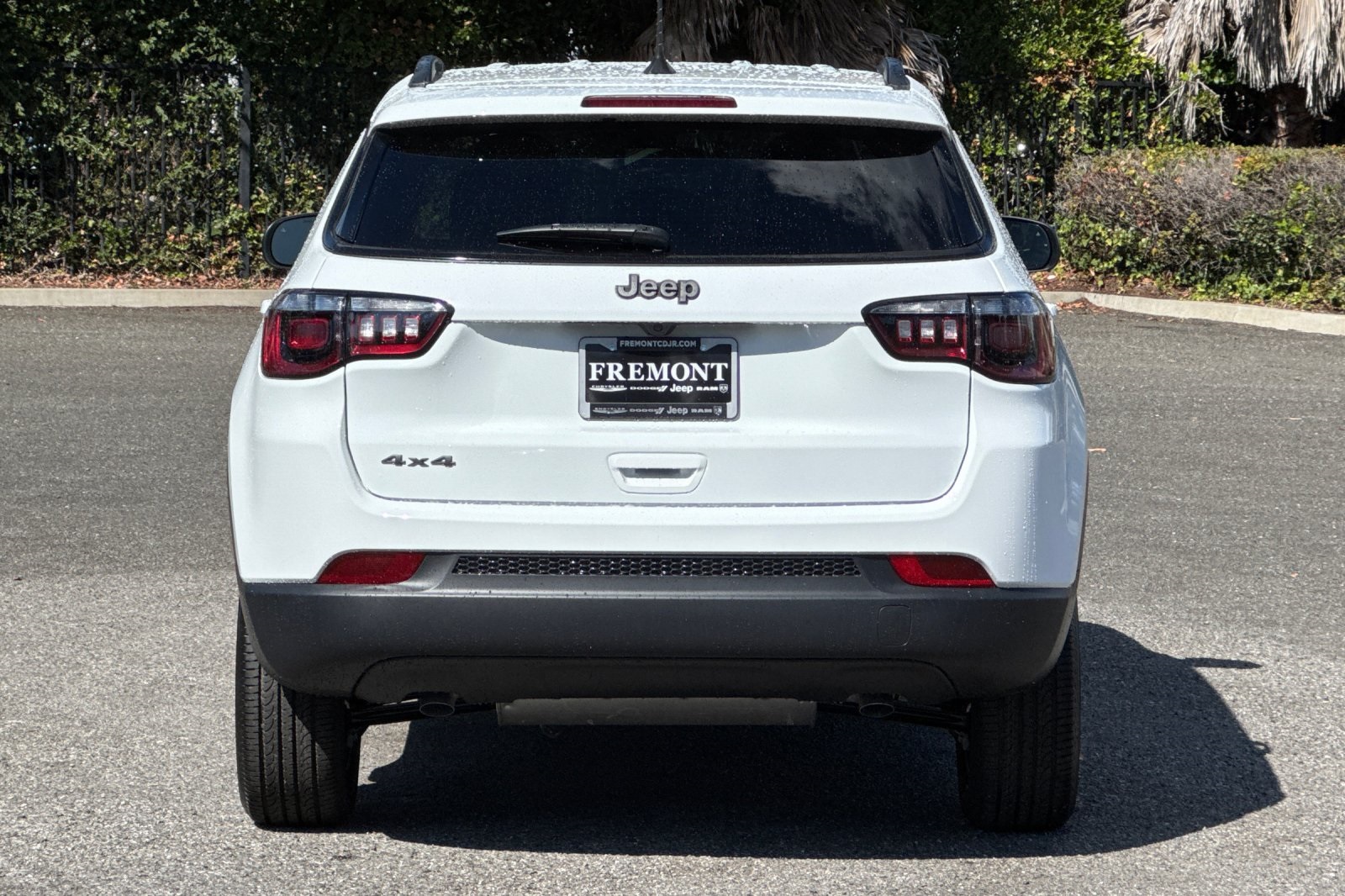 2026 Jeep Compass Latitude Altitude photo 4