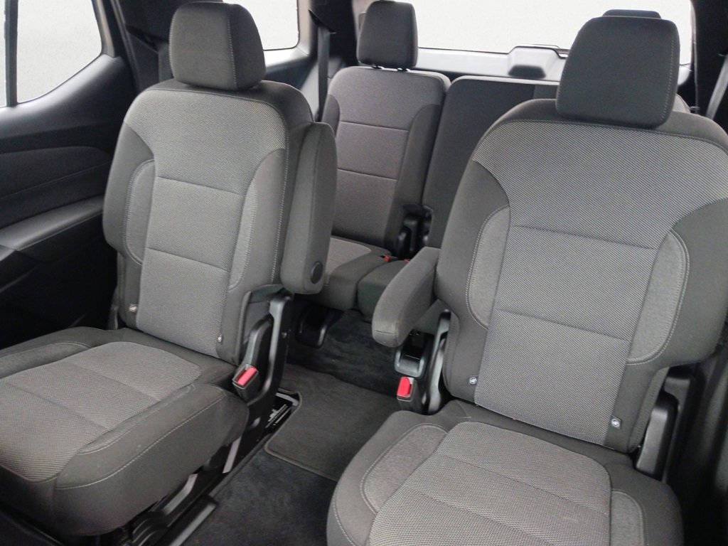 2022 Chevrolet Traverse Cloth photo 24