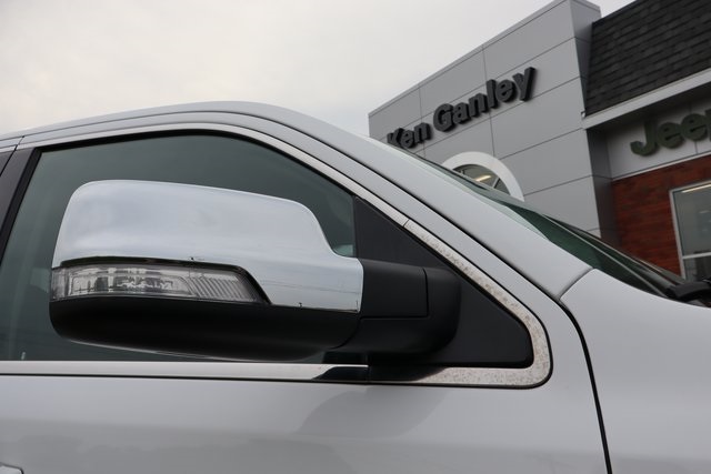 2021 Ram 1500 Laramie photo 2
