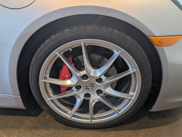 2013 Porsche Boxster S photo 9