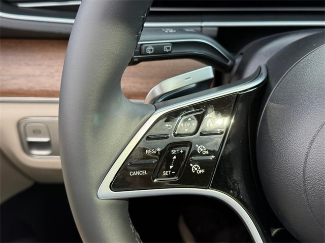 2025 Mercedes Benz GLE 450 4MATIC photo 14