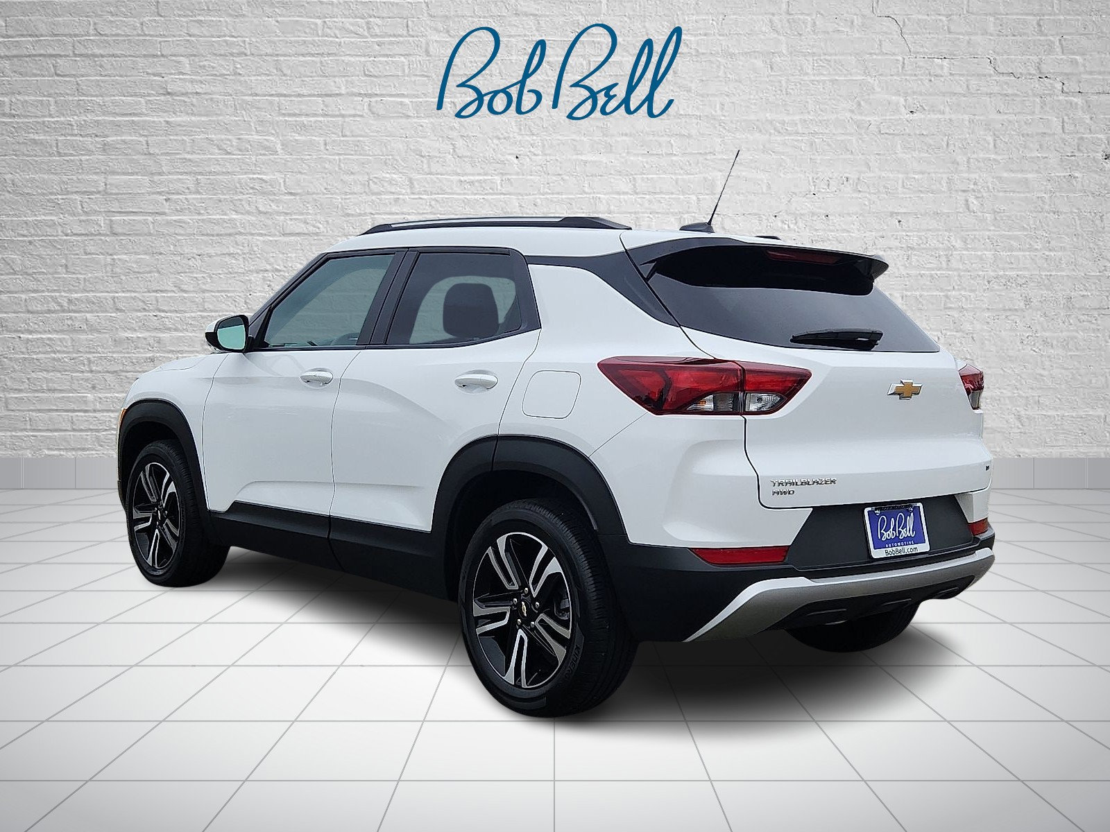 2023 Chevrolet Trailblazer LT photo 3