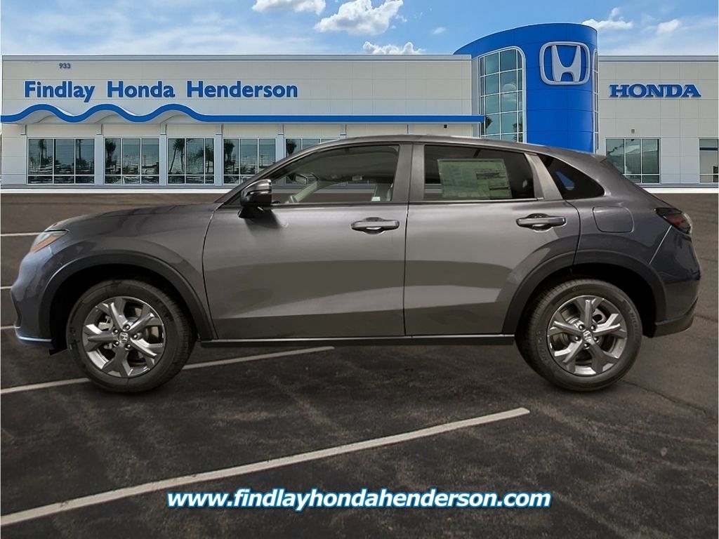 2026 Honda HR-V LX photo 2