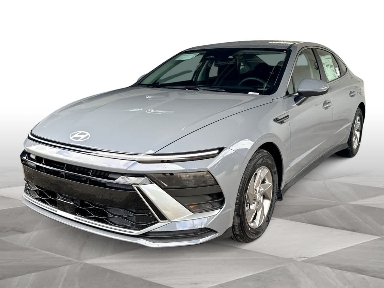 2026 Hyundai Sonata SE's photo