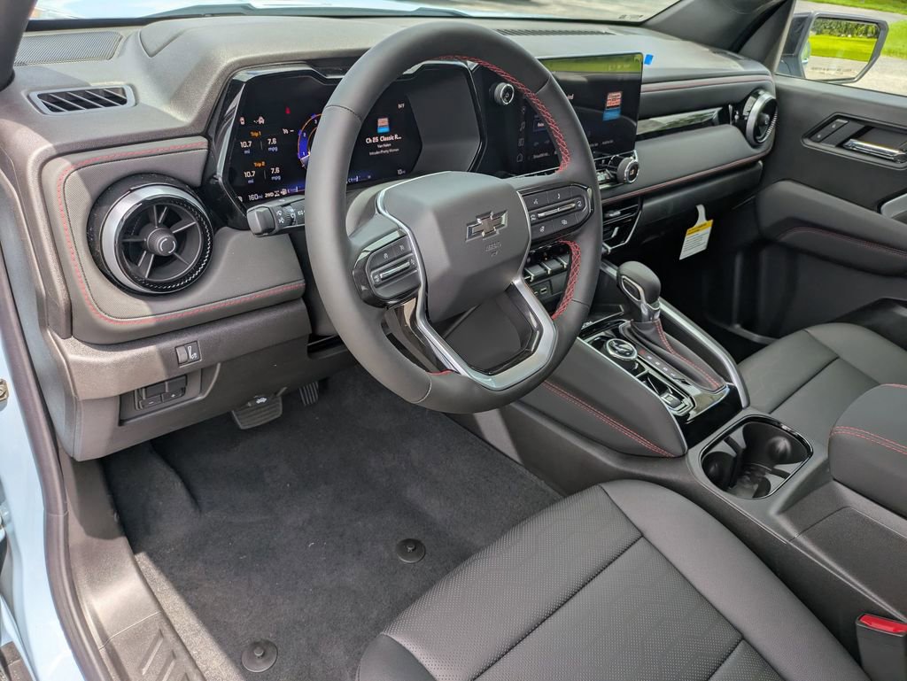 2025 Chevrolet Colorado Z71 photo 11