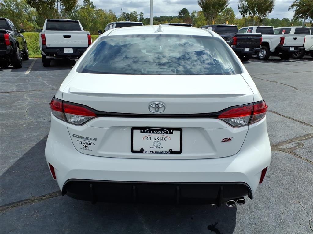 2026 Toyota Corolla SE photo 4
