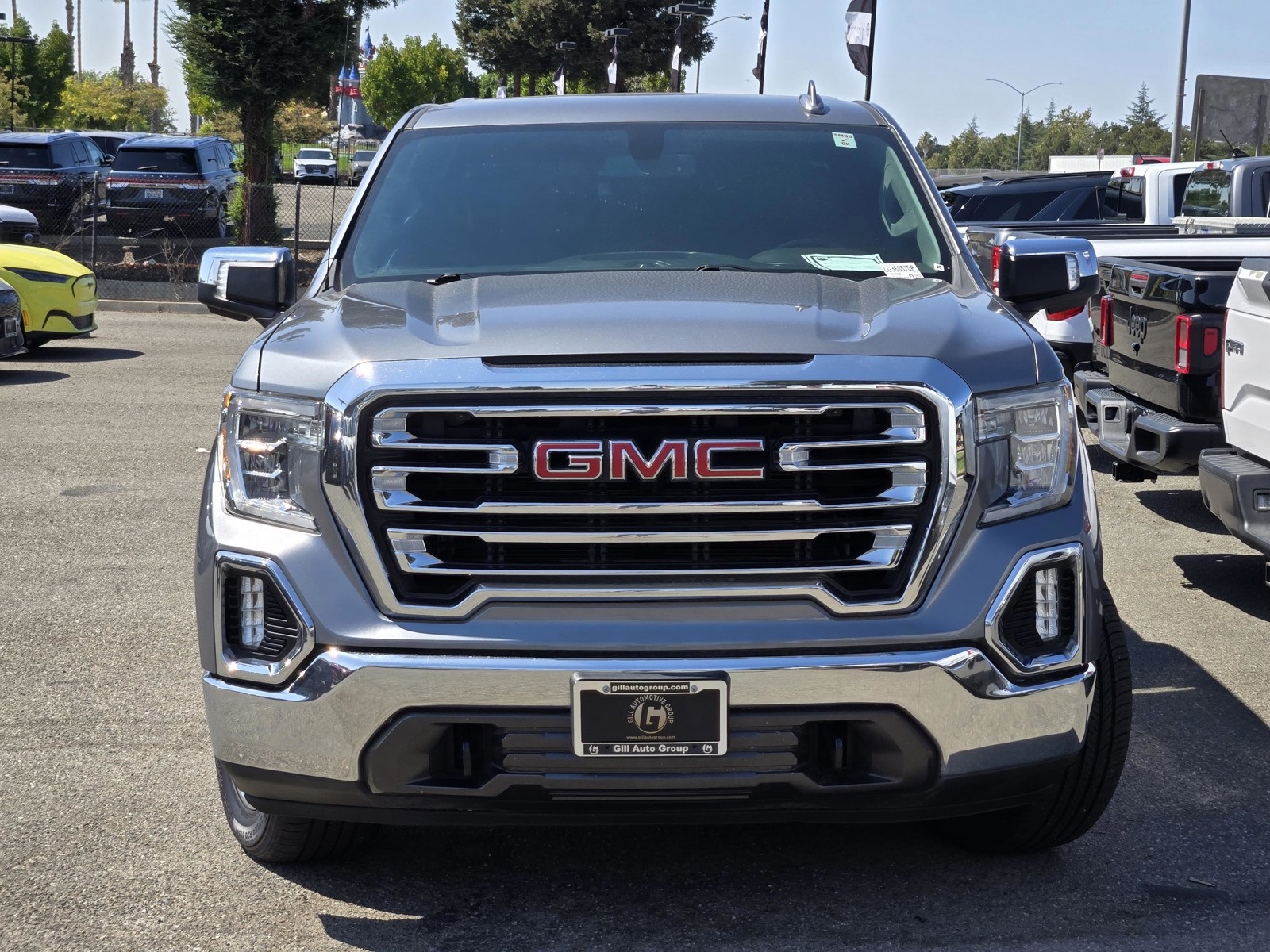 2020 Gmc Sierra 1500 SLT photo 2
