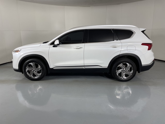 2022 Hyundai Santa Fe SEL photo 2