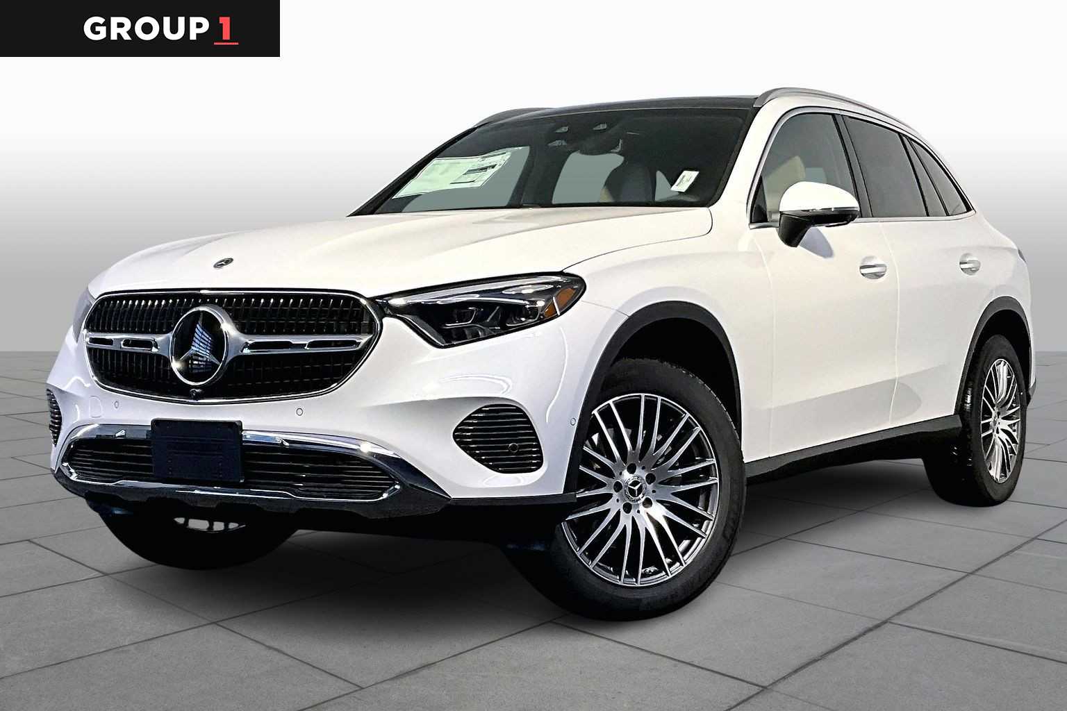 2026 Mercedes-Benz GLC Base's photo