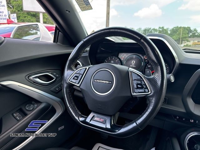 2018 Chevrolet Camaro 2SS photo 16