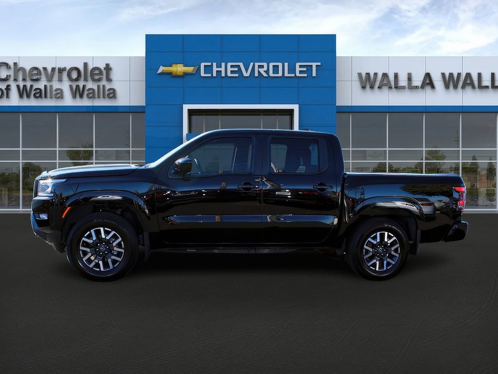 2024 Nissan Frontier SL photo 4