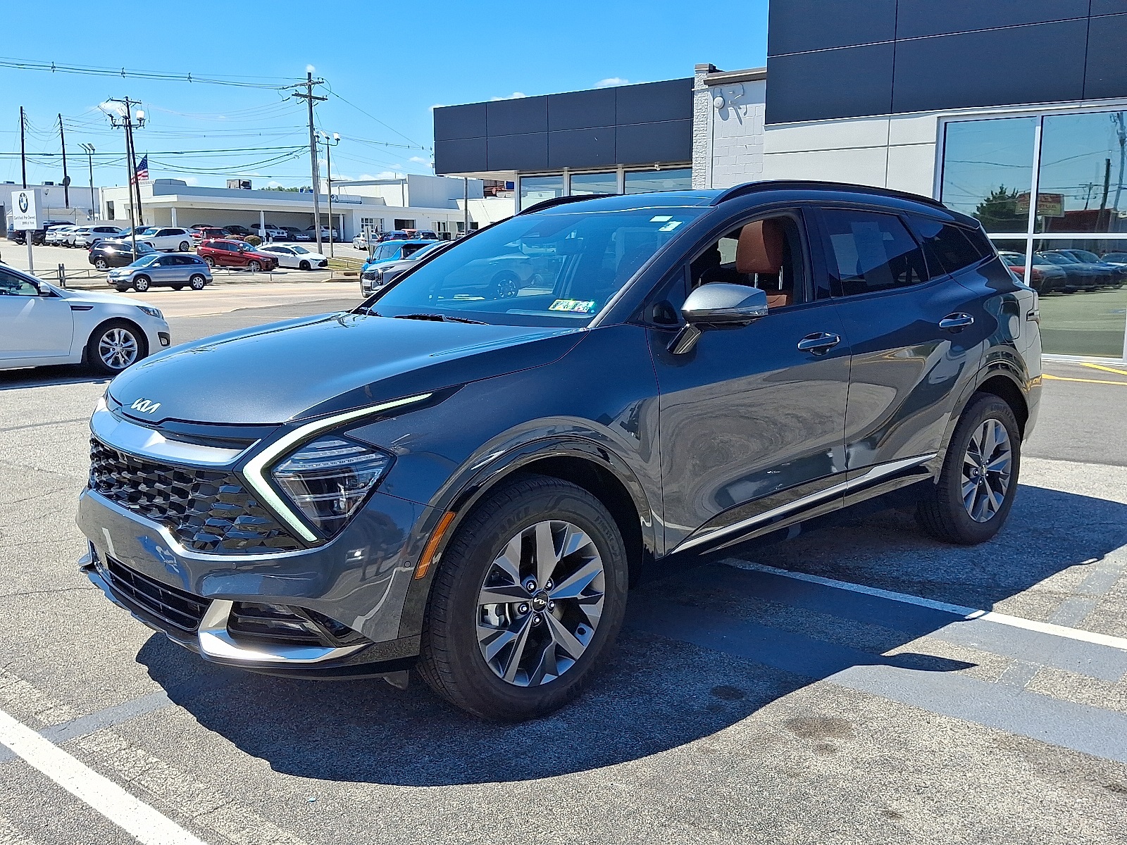 2025 Kia Sportage Hybrid photo 3