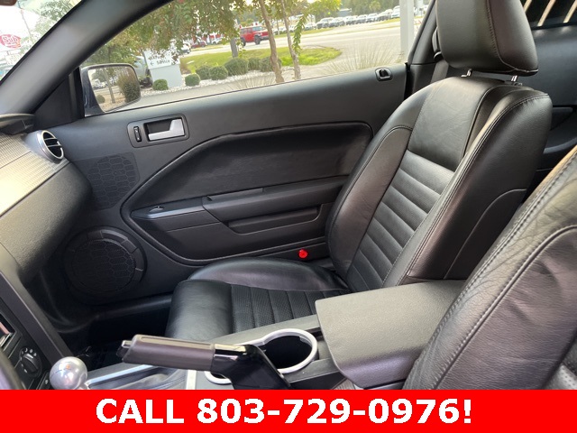 2008 Ford Mustang GT Premium photo 9