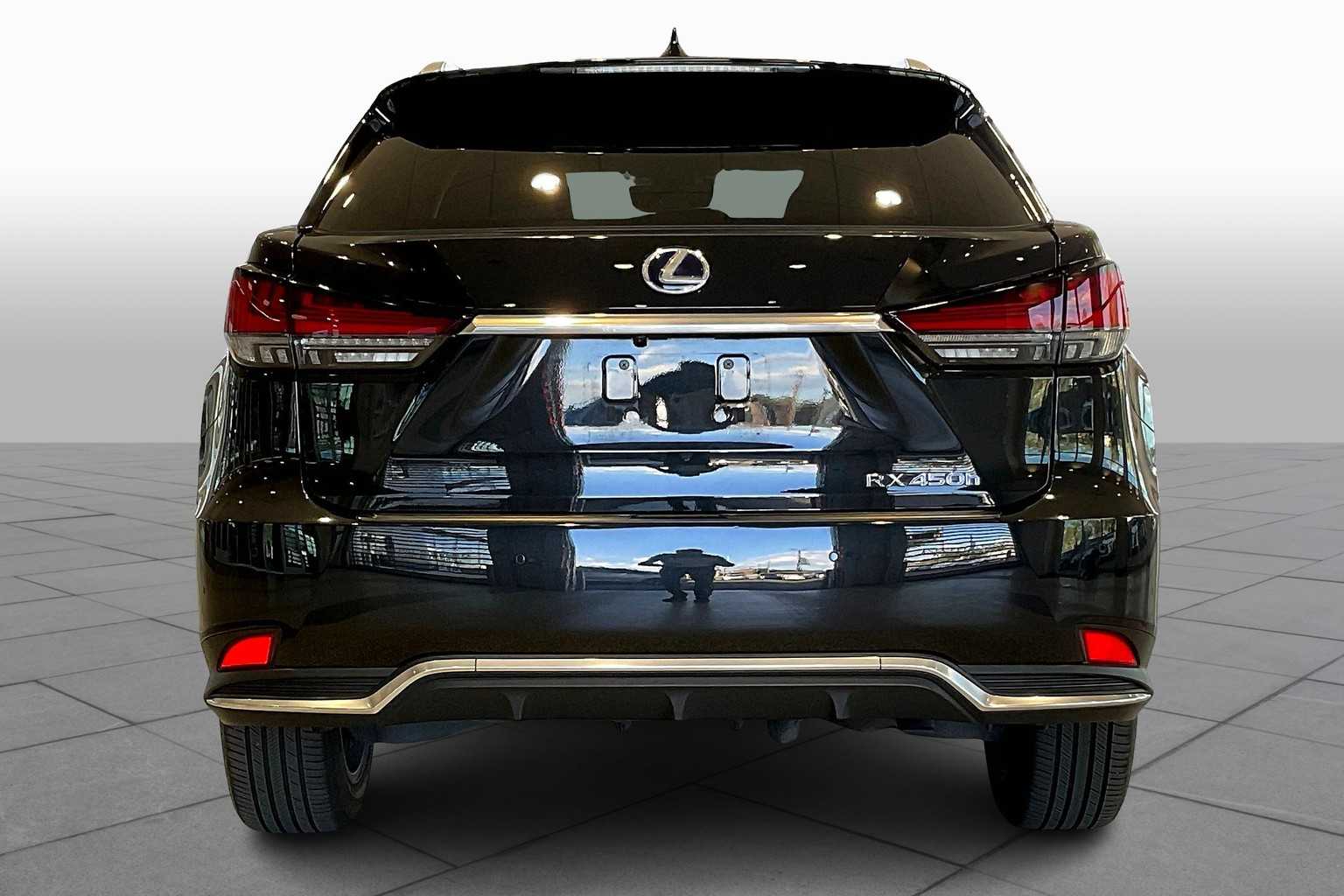 2022 Lexus RX Luxury photo 4