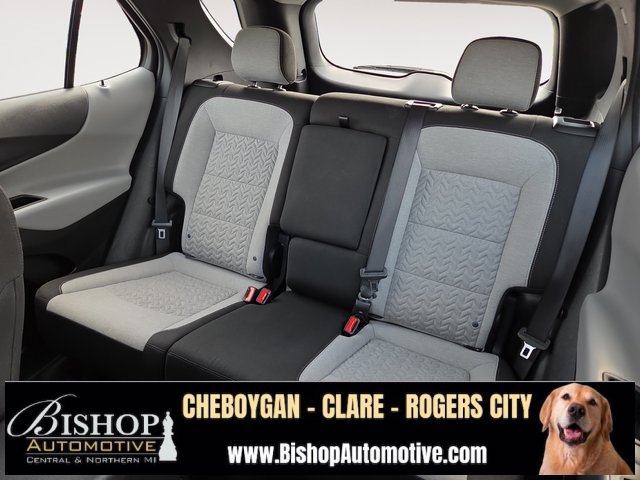 2023 Chevrolet Equinox LS photo 12