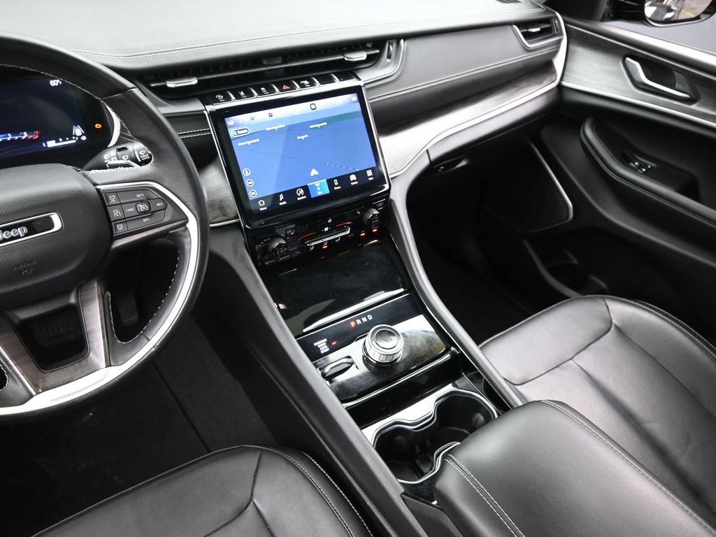 2022 Jeep Grand Cherokee Limited photo 10