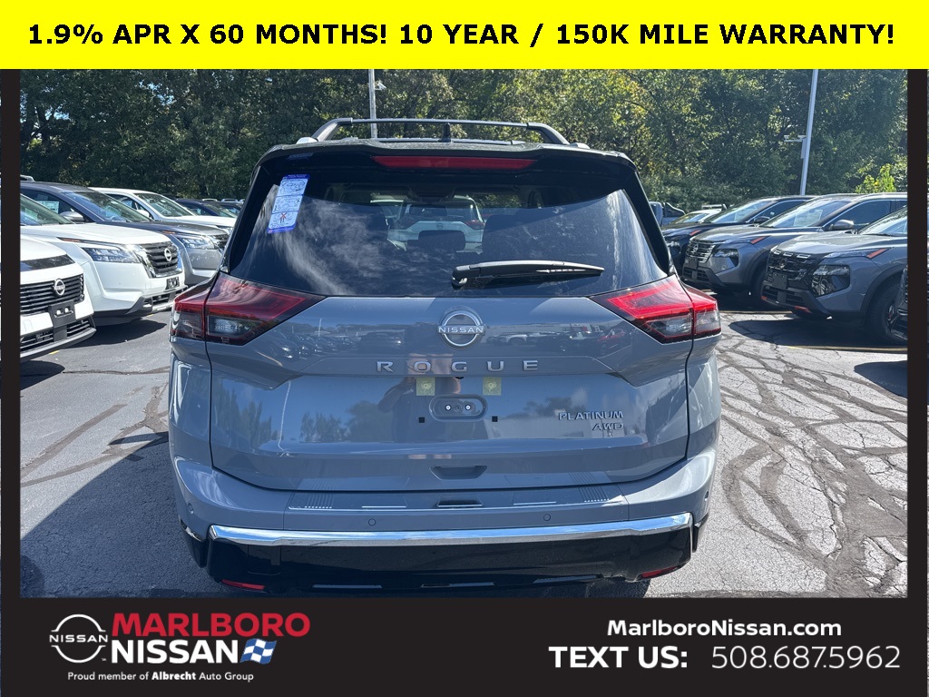 2026 Nissan Rogue Platinum photo 6