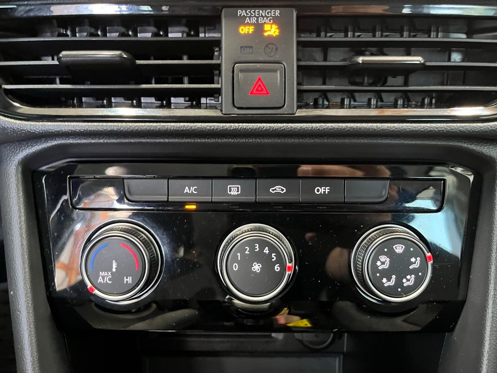 2024 Volkswagen Taos S photo 15