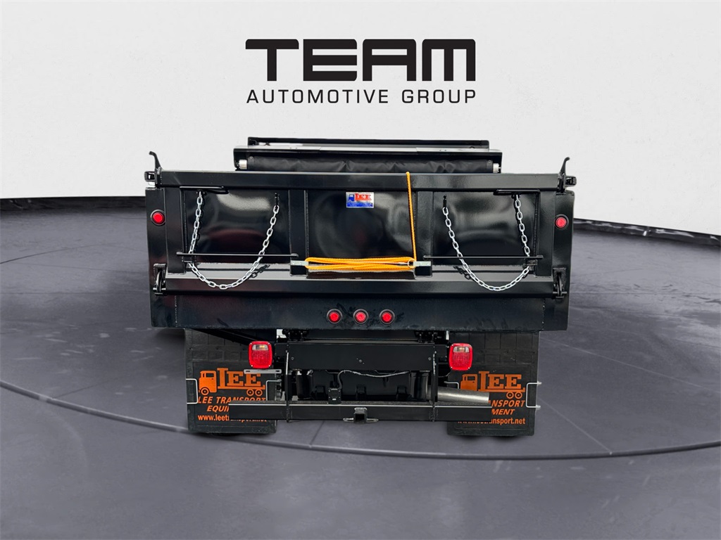 2024 Ram 5500 Tradesman photo 3