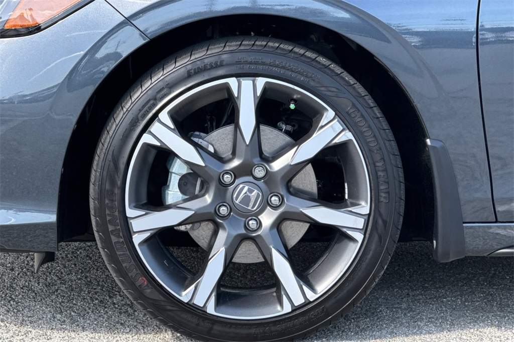 2025 Honda Civic Hatchback Hybrid Sport Touring photo 19