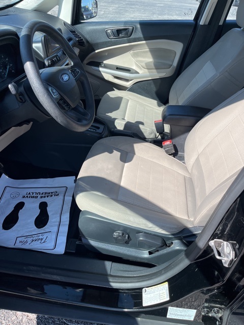 2020 Ford EcoSport S photo 2